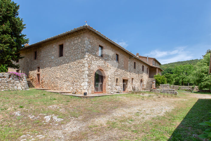 Image No.16-Maison de campagne de 9 chambres à vendre à Sovicille