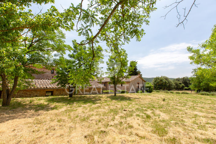 Image No.25-Maison de campagne de 9 chambres à vendre à Sovicille