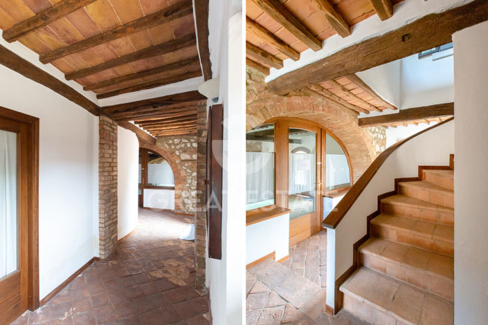 Image No.35-Maison de campagne de 9 chambres à vendre à Sovicille