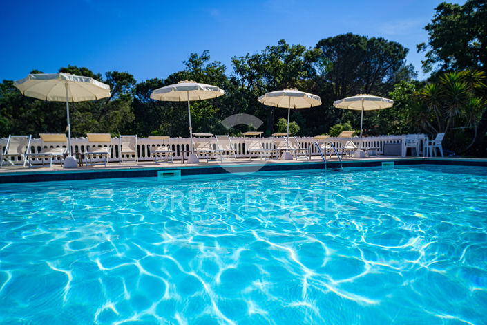 Image No.19-13 Bed Country House for sale