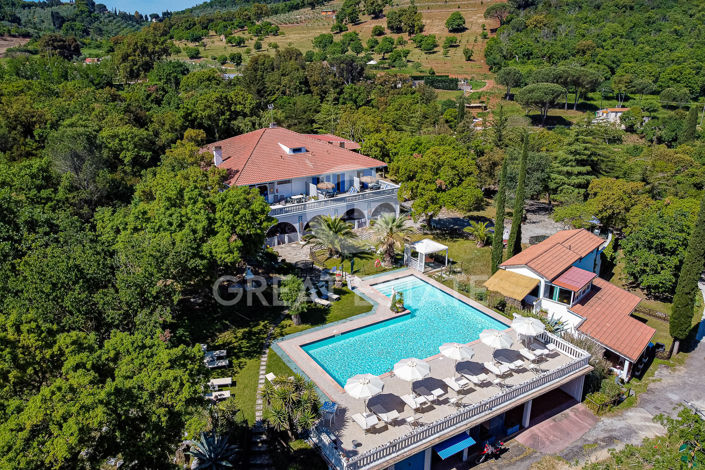 Image No.4-13 Bed Country House for sale