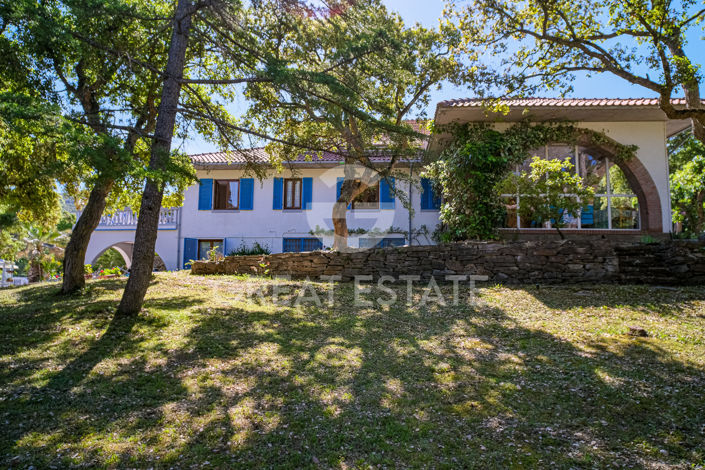 Image No.31-13 Bed Country House for sale