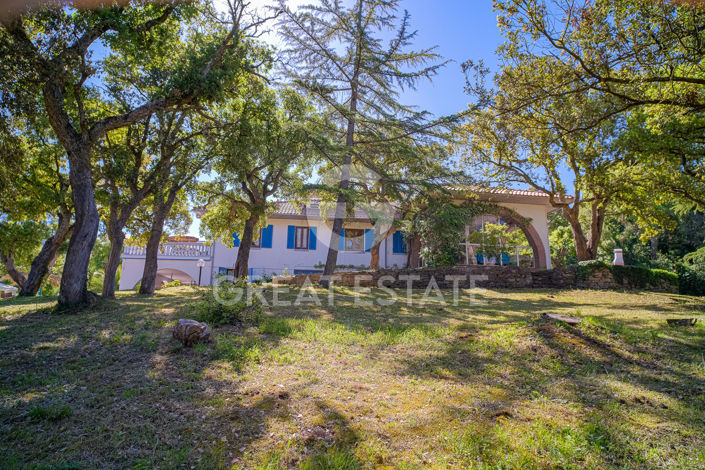 Image No.35-13 Bed Country House for sale