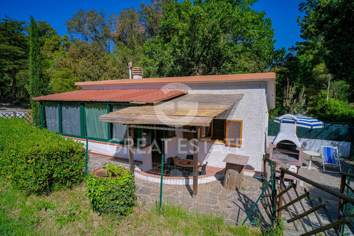 Image No.38-13 Bed Country House for sale