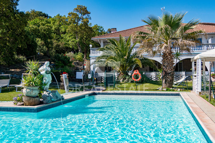 Image No.43-13 Bed Country House for sale