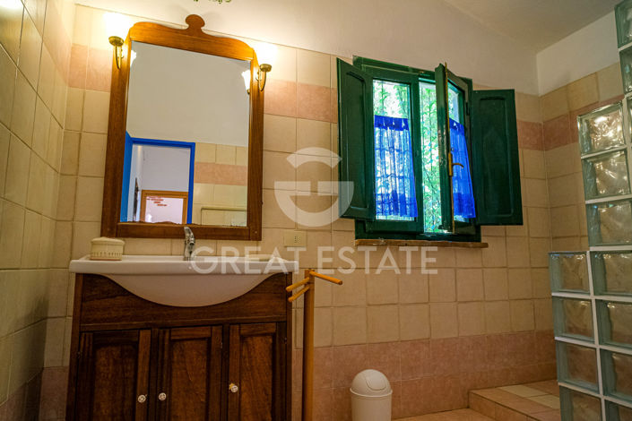 Image No.48-13 Bed Country House for sale