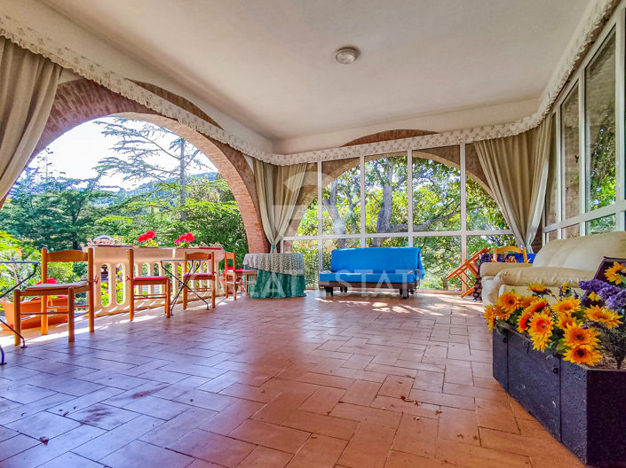 Image No.57-13 Bed Country House for sale