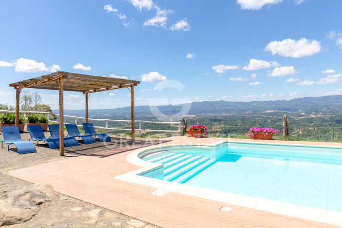 Image No.21-6 Bed Country House for sale