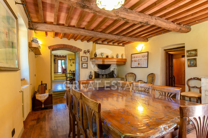 Image No.23-6 Bed Country House for sale