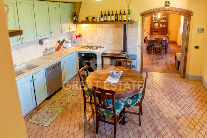 Image No.25-6 Bed Country House for sale