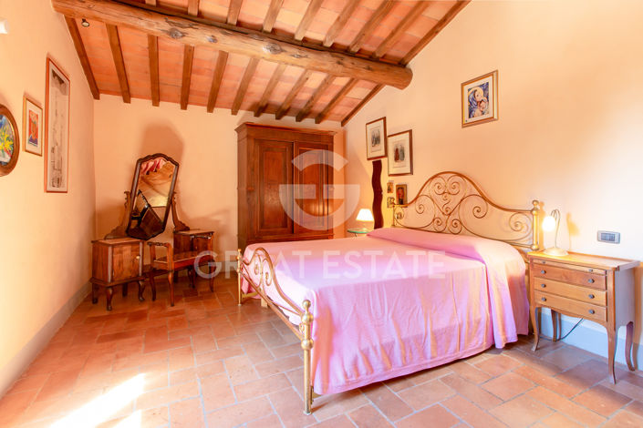 Image No.32-6 Bed Country House for sale