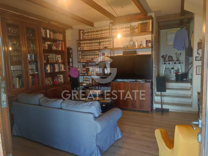 Image No.44-6 Bed Country House for sale