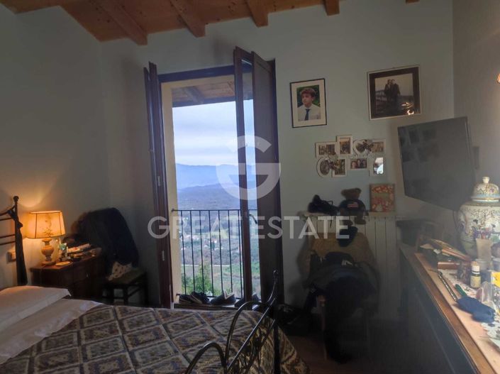 Image No.48-6 Bed Country House for sale