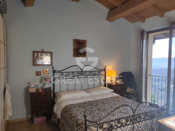 Image No.50-6 Bed Country House for sale