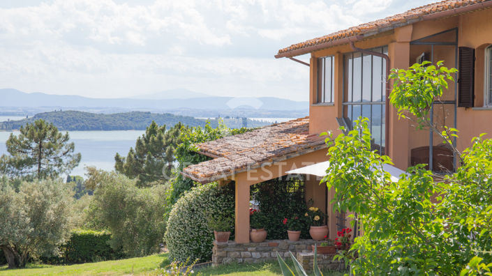 Image No.20-4 Bed Country House for sale