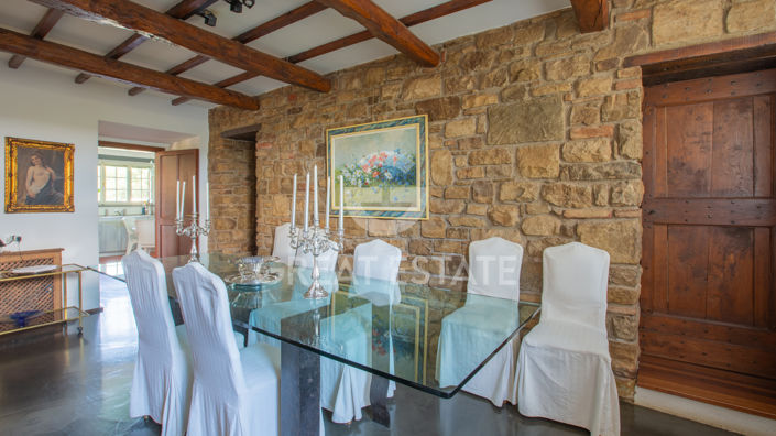 Image No.28-4 Bed Country House for sale