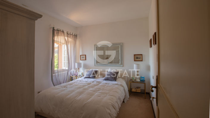 Image No.39-4 Bed Country House for sale