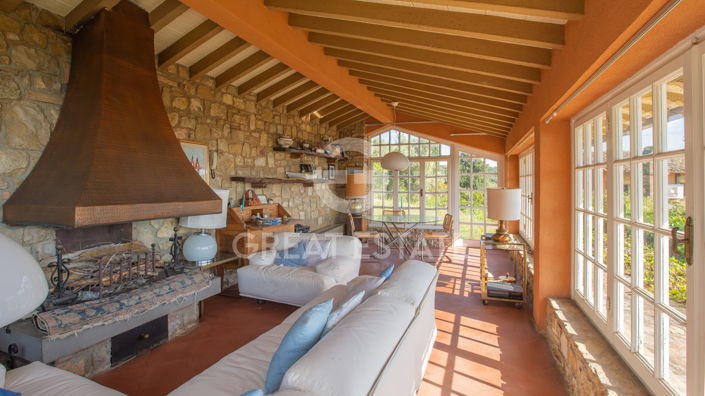 Image No.40-4 Bed Country House for sale