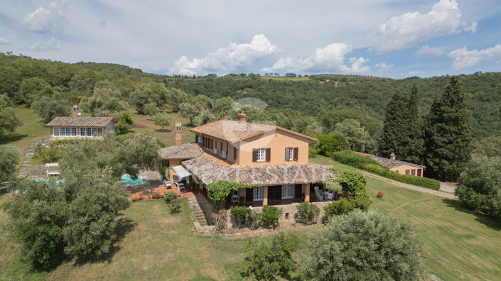 Image No.9-4 Bed Country House for sale