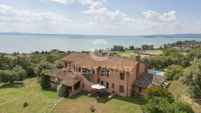 Image No.10-4 Bed Country House for sale