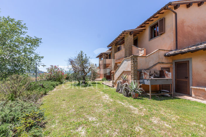 Image No.13-17 Bed Country House for sale