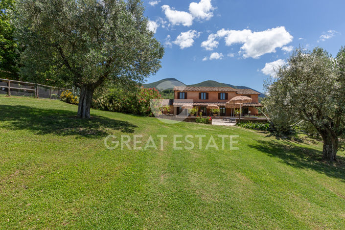 Image No.14-17 Bed Country House for sale