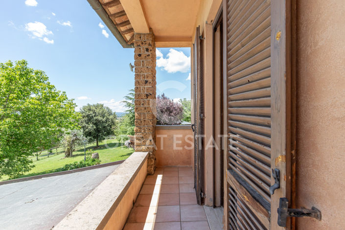 Image No.24-17 Bed Country House for sale