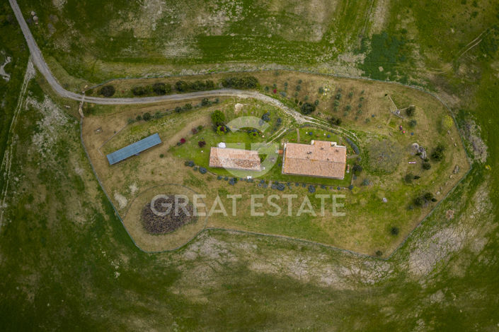 Image No.20-9 Bed Country House for sale