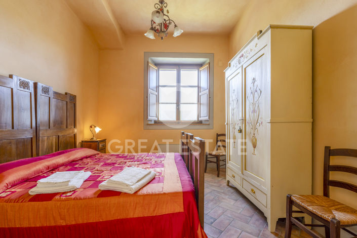 Image No.38-9 Bed Country House for sale