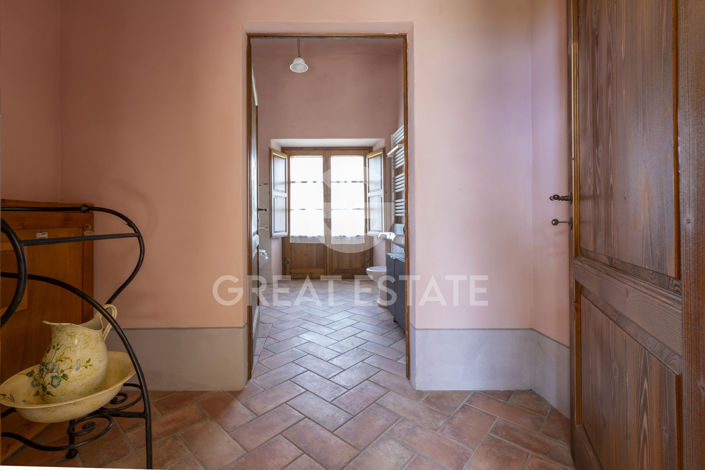 Image No.42-9 Bed Country House for sale