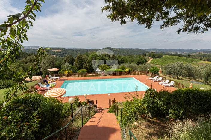 Image No.16-12 Bed Country House for sale