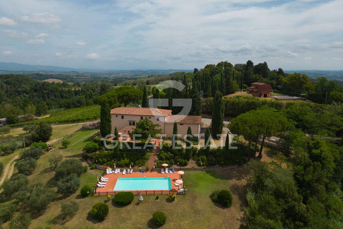 Image No.4-12 Bed Country House for sale