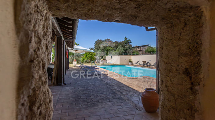 Image No.17-6 Bed Country House for sale