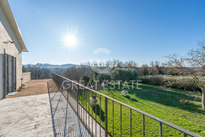 Image No.24-6 Bed Country House for sale