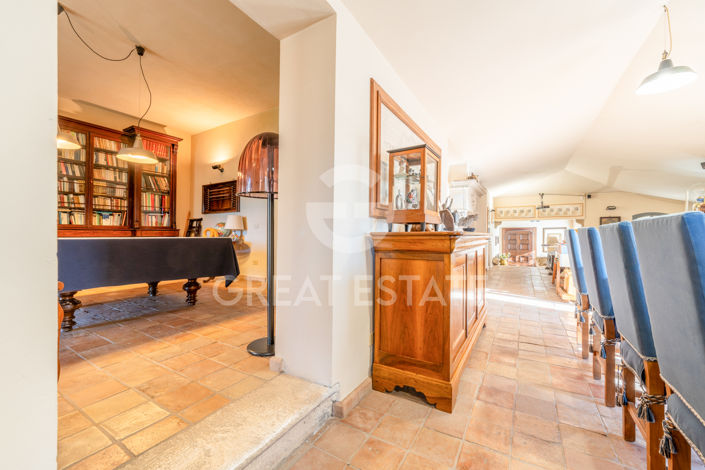 Image No.37-6 Bed Country House for sale