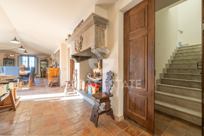 Image No.38-6 Bed Country House for sale