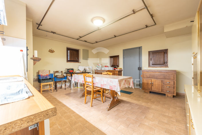 Image No.52-6 Bed Country House for sale