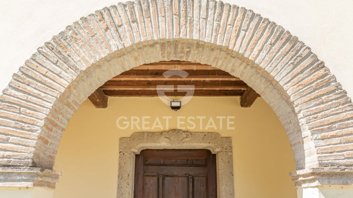 Image No.57-6 Bed Country House for sale