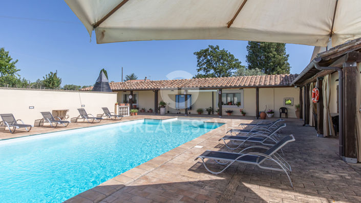 Image No.60-6 Bed Country House for sale