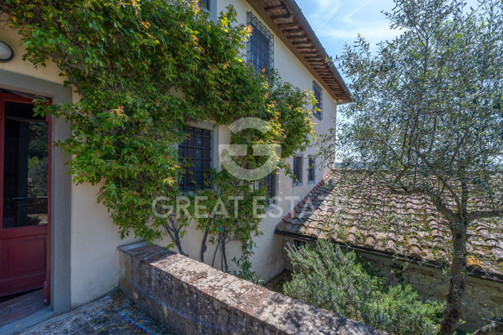 Image No.14-6 Bed Country House for sale