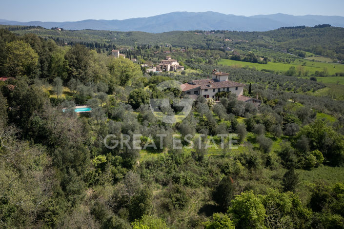 Image No.20-6 Bed Country House for sale