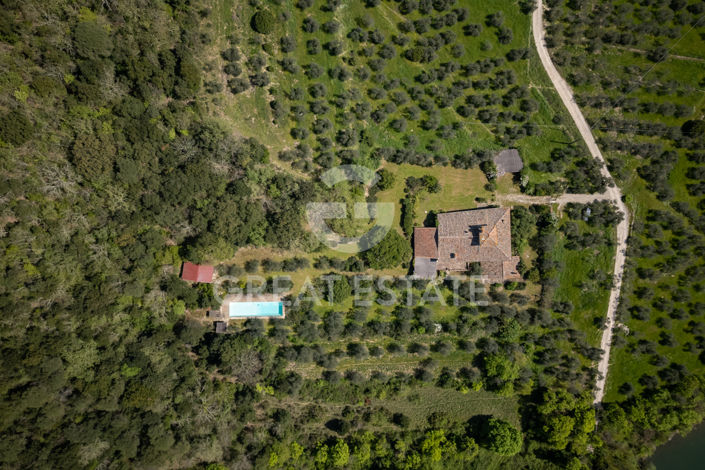 Image No.22-6 Bed Country House for sale