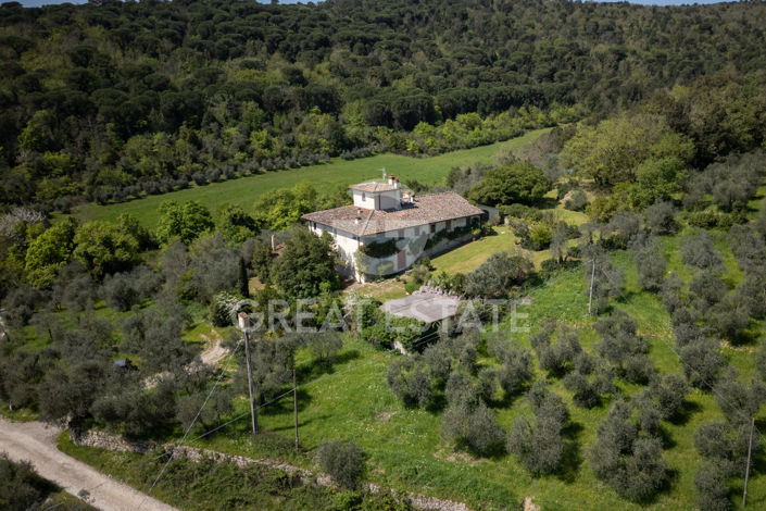 Image No.24-6 Bed Country House for sale