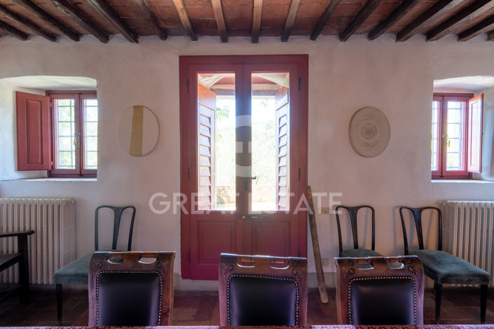 Image No.25-6 Bed Country House for sale