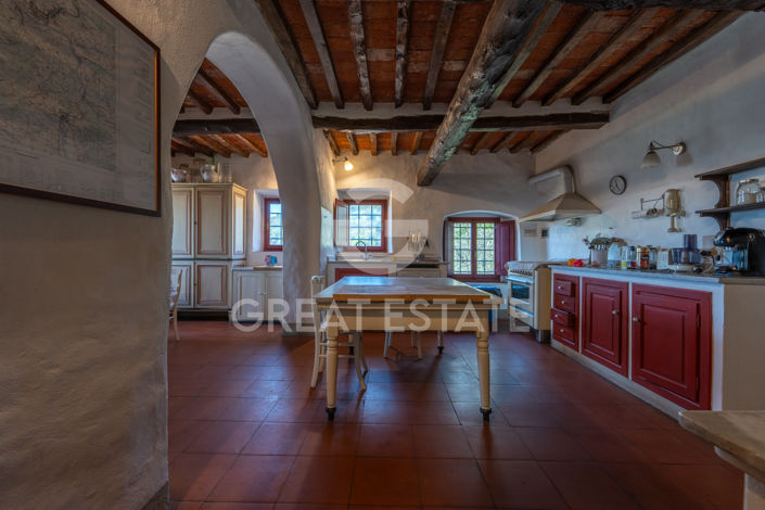 Image No.34-6 Bed Country House for sale