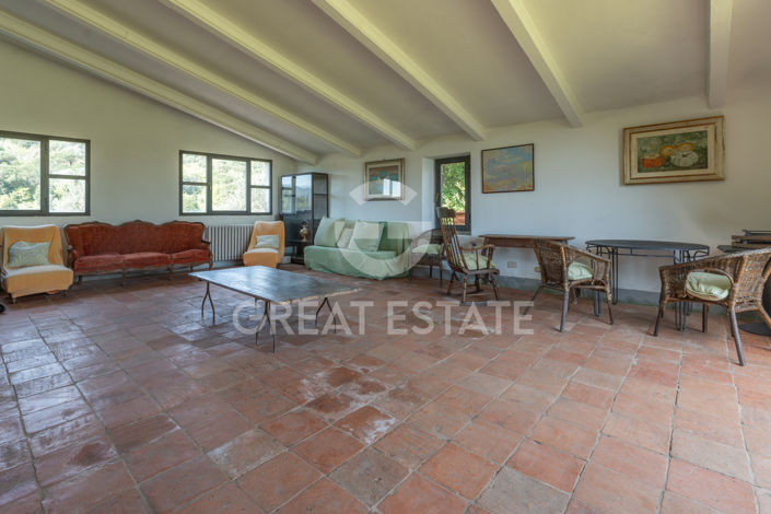 Image No.38-6 Bed Country House for sale