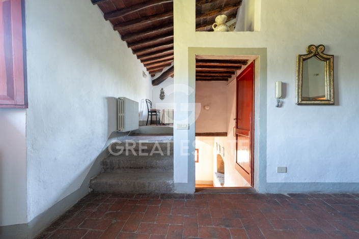 Image No.42-6 Bed Country House for sale