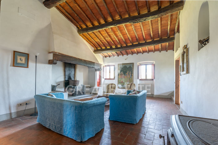 Image No.49-6 Bed Country House for sale