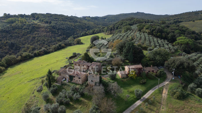 Image No.12-13 Bed Country House for sale