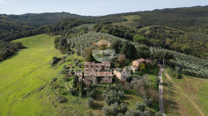 Image No.13-13 Bed Country House for sale